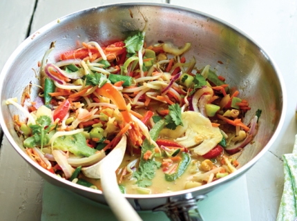 Wok de légumes au curry et coco