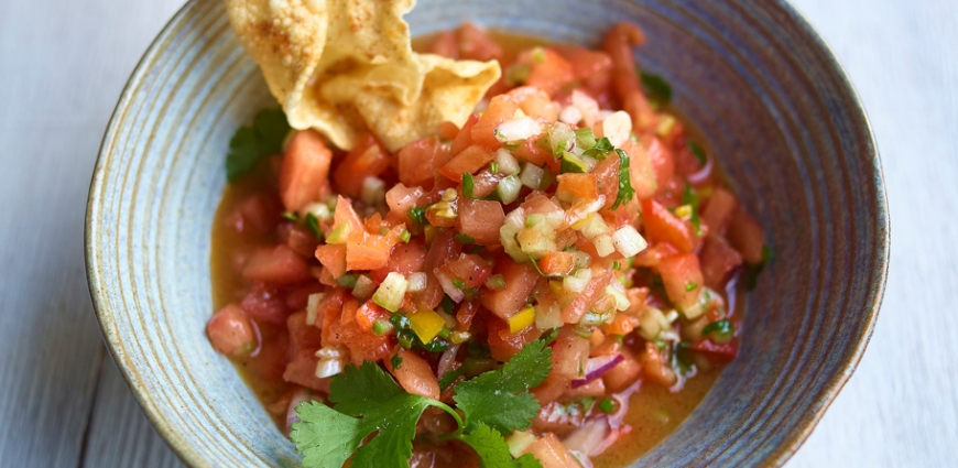 Salsa épicée aux tomates et tacos maison