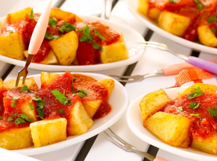 Patatas bravas