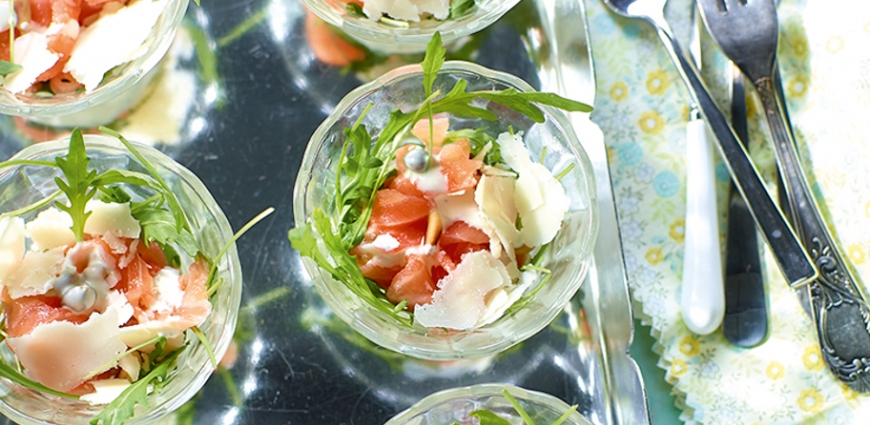 Verrines de carpaccio, sauces aux câpres