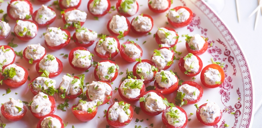 Tomates-cerises aux deux chèvres et à la tapenade