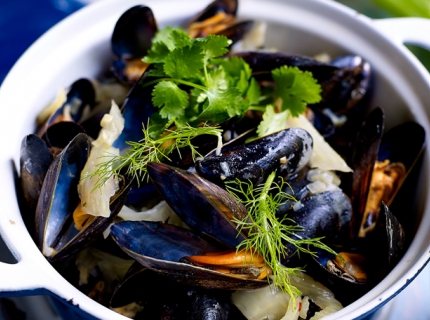 Moules au fenouil et à la citronnelle