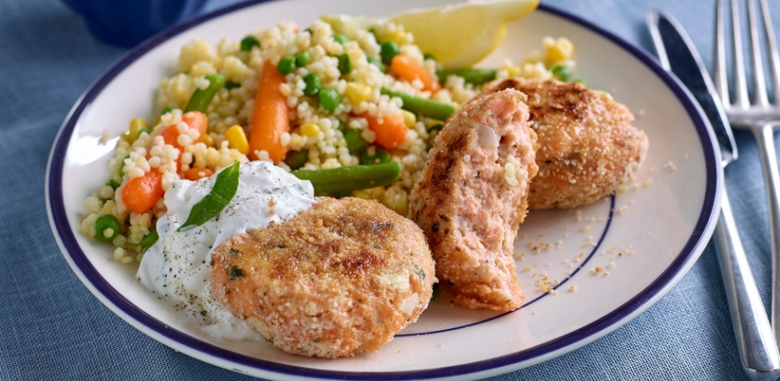 Burgers de saumon et blé aux petits légumes