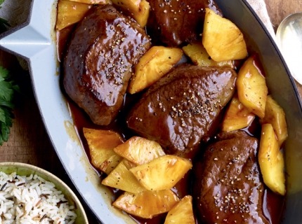 Steaks de biche à l'ananas, au rhum et aux épices à spéculoos