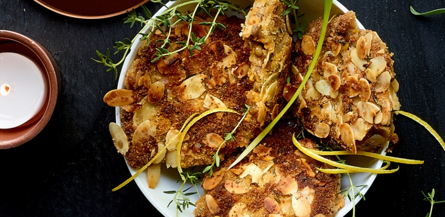 Croquettes de patates douces, lentilles blondes et amandes