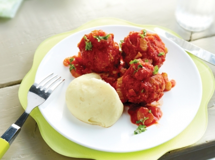 Boulettes de haché au céleri en sauce tomate