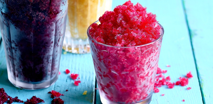 Granité de fruits rouges au porto et au vin rouge