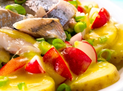 Salade de maatjes aux pommes de terre