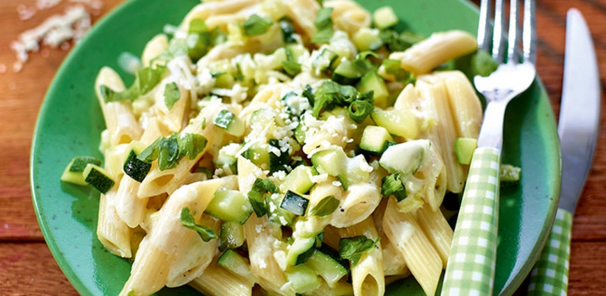 Penne à la carbonara de courgettes