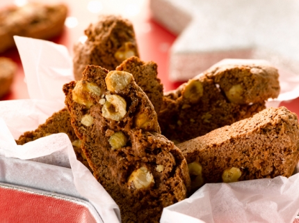 Biscottis aux noisettes et au chocolat