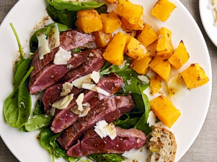 Tagliata de marcassin et dés de potiron rôtis