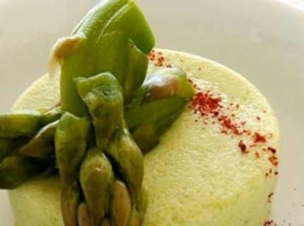 Bavarois d’asperges vertes au raifort