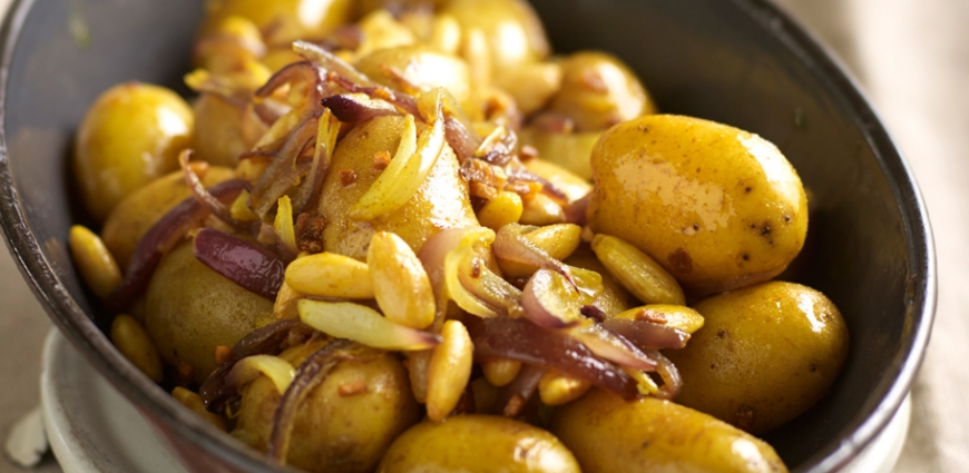 Cocotte de pommes de terre aux amandes