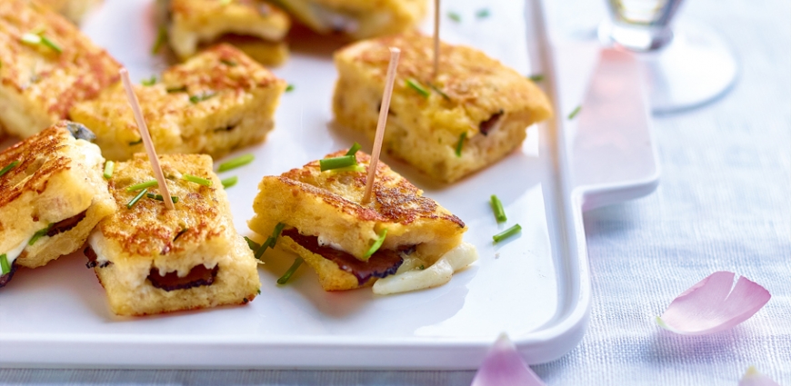 Mini croques perdus à la truffe et à la mozzarella