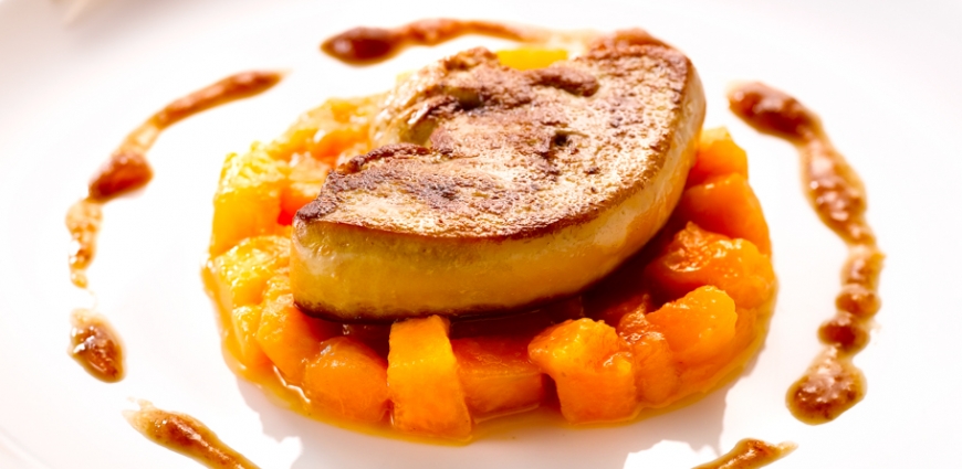 Foie gras et melon poêlés, petite sauce exotique