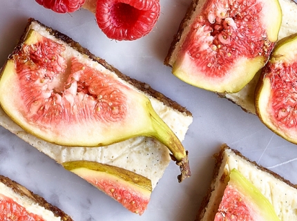 Barres de granola aux noix de cajou et figues