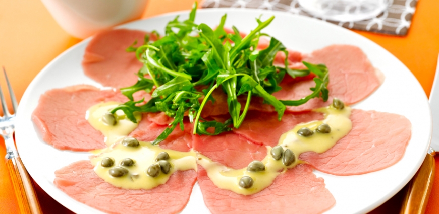 Carpaccio, sauce aux câpres