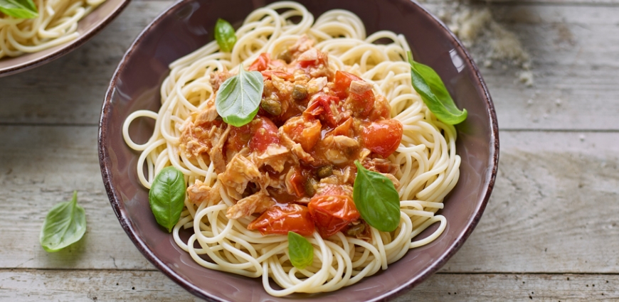 Spaghetti au thon et aux tomates-cerises
