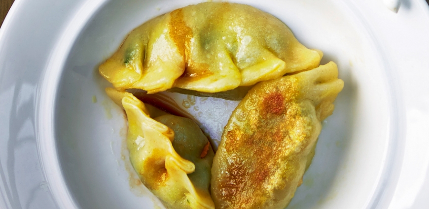 Gyoza au porc et chou vert