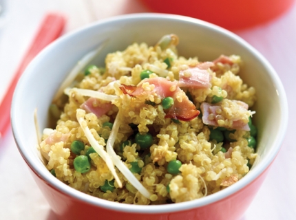 Quinoa sauté aux légumes et au jambon