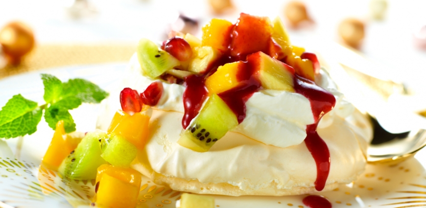 Pavlovas aux fruits exotiques