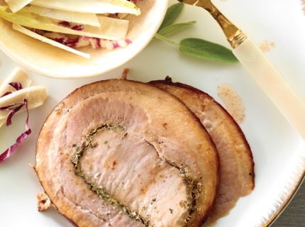 Porchetta et salade de chicons, trévise, pomme, sauce citronnée au fromage blanc