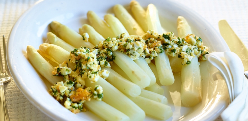 Asperges blanches à la flamande