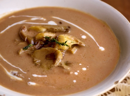 Potage aux marrons et champignons cuits