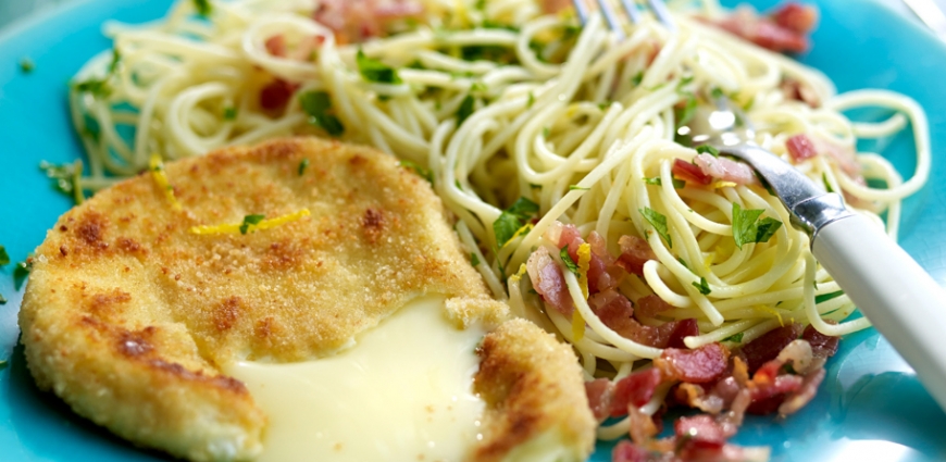 Tomme panée et pâtes à la gremolata