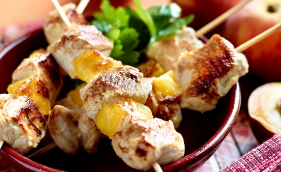 Brochettes de dinde aux pêches