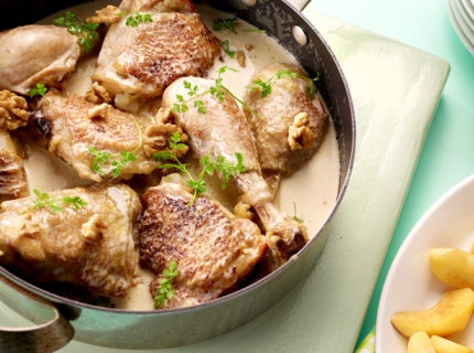 Poulet aux pommes, sauce au calvados