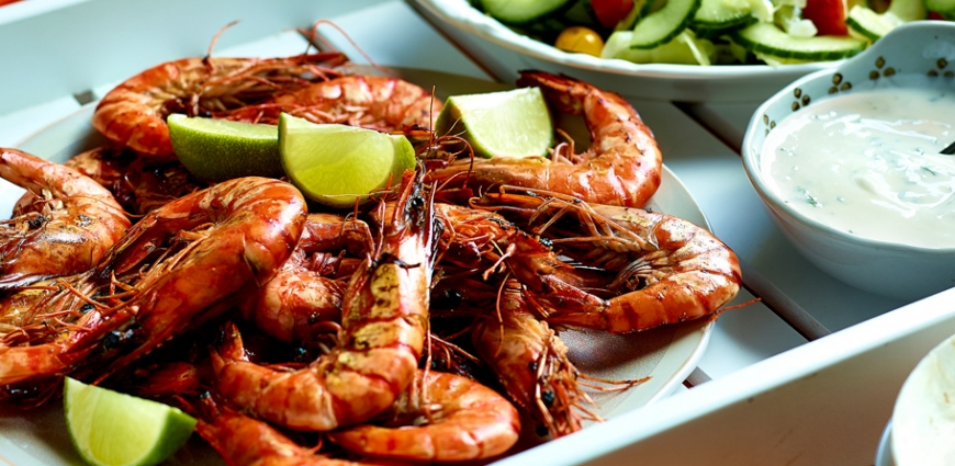 Gambas et crudités, sauce yaourt