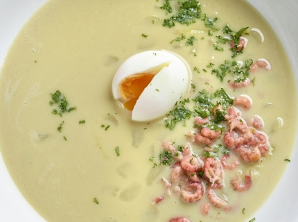 Soupe d'asperges à la flamande