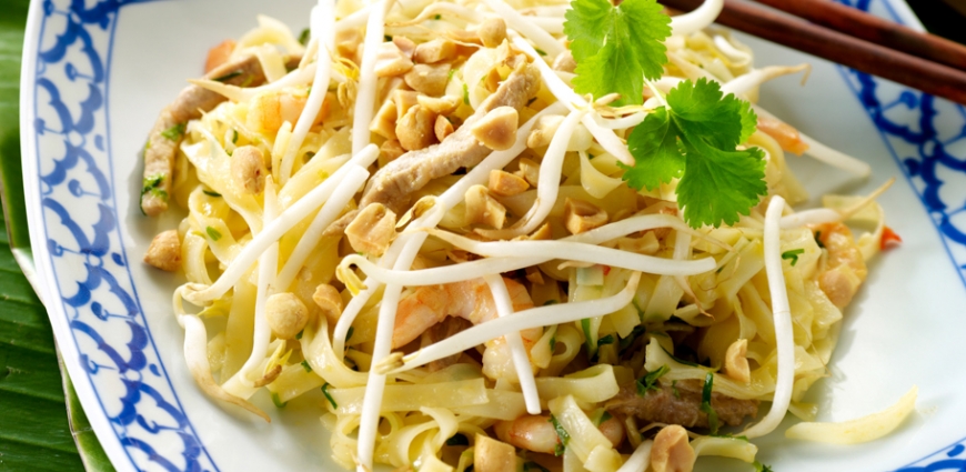 Phad thai (nouilles de riz sautées)