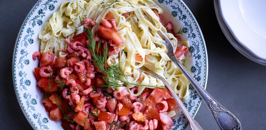 Tagliatelles en chaud-froid à la salsa de crevettes grises