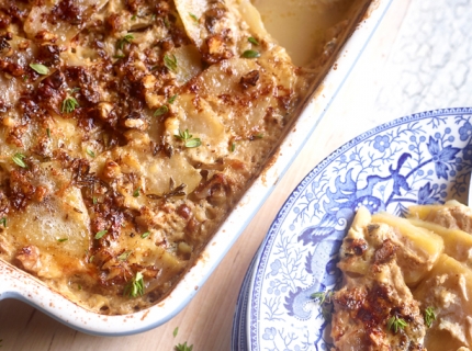 Gratin de pommes de terre au roquefort et aux noix