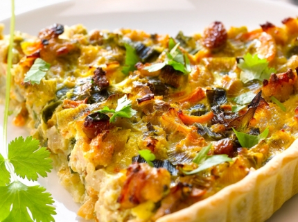 Quiche indienne au poulet et aux petits légumes