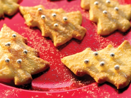 Biscuits en forme de sapins de Noël