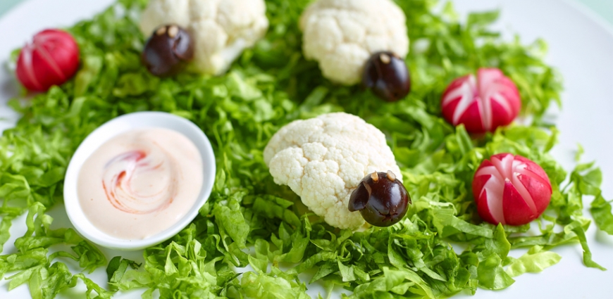 Les petits moutons dans la prairie