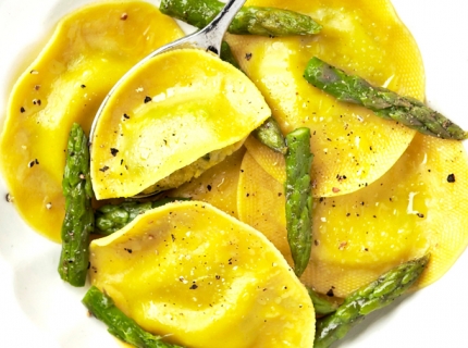 Ravioli aux asperges vertes