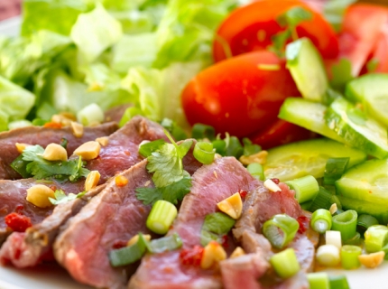 Salade de bœuf piquant