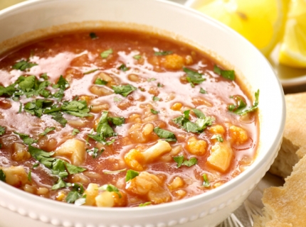 Soupe épicée au chou-fleur