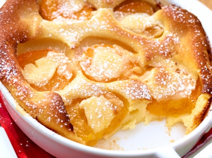 Clafoutis aux abricots frais