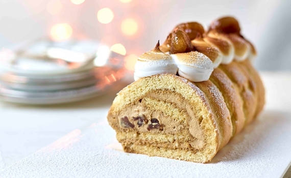 Bûche à l’expresso, meringue et marrons glacés