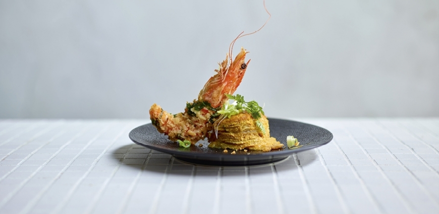 Crevettes croustillants et gratin de panais au curry jaune