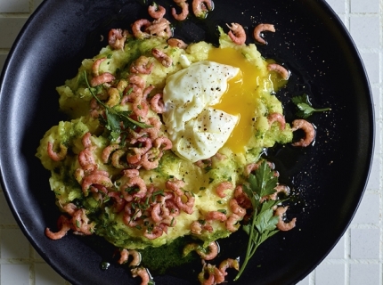  Purée de panais, oeuf poché et crevettes grises