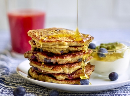  Pancakes de flocons d’avoine et bananes