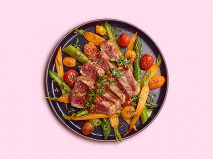 Entrecôte irlandaise, salsa chimichurri et petits légumes au thym