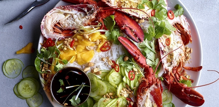 Salade thaï de homard aux vermicelles de riz