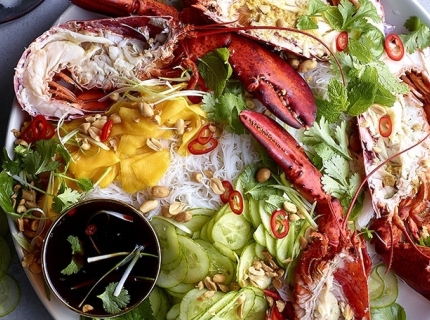 Salade thaï de homard aux vermicelles de riz